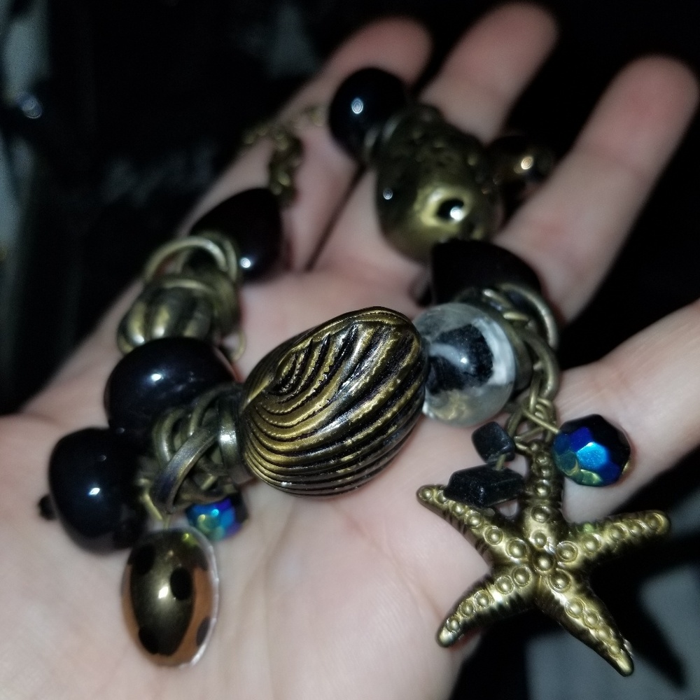 Bracelet